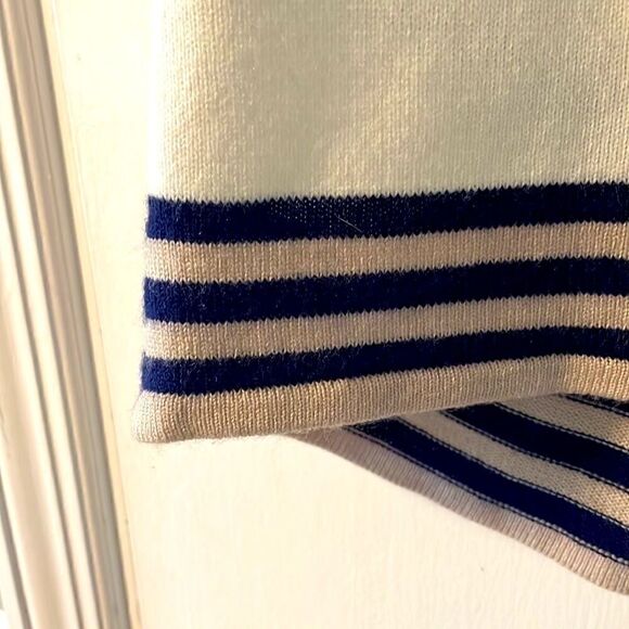 Design History border stripe pleat back 3/4 sleeve beige navy & cream sweater PM - Picture 4 of 9